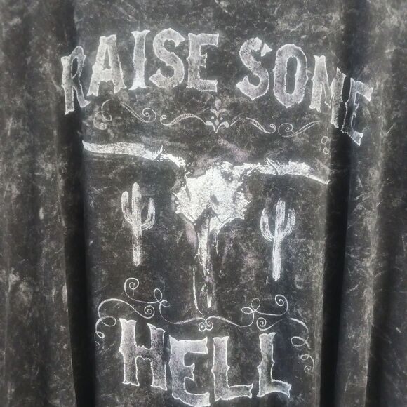Torrid Super Soft Raise Hell Black Mineral Wash Tie-Front long sleeve Tee sz 2X - Picture 4 of 6